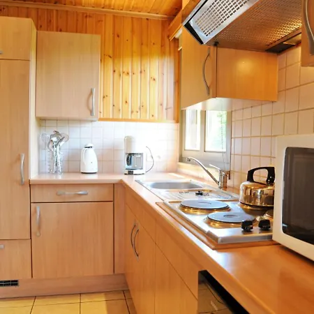 Chalet Pluton 4 לה רושה - אן - ארדן